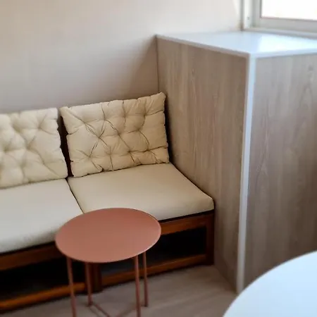 Estudios Daniel Y Marta *