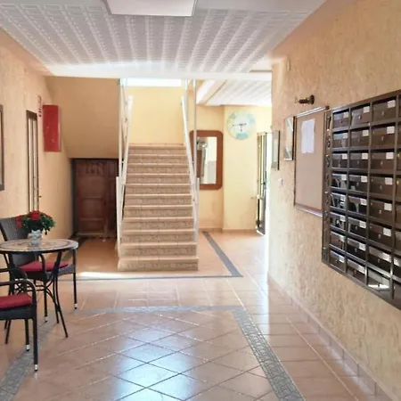 Estudios Daniel Y Marta *